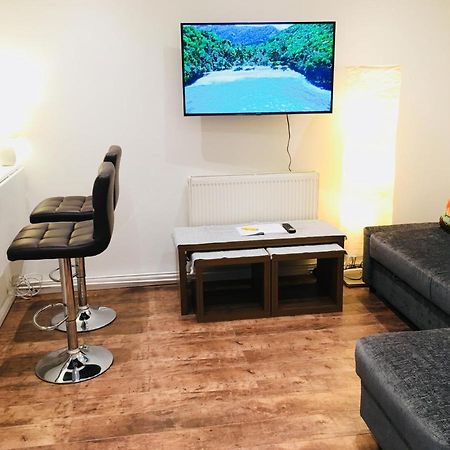 Fountain View 1Br Flat Oxford - Free Parking Apartment Exterior photo