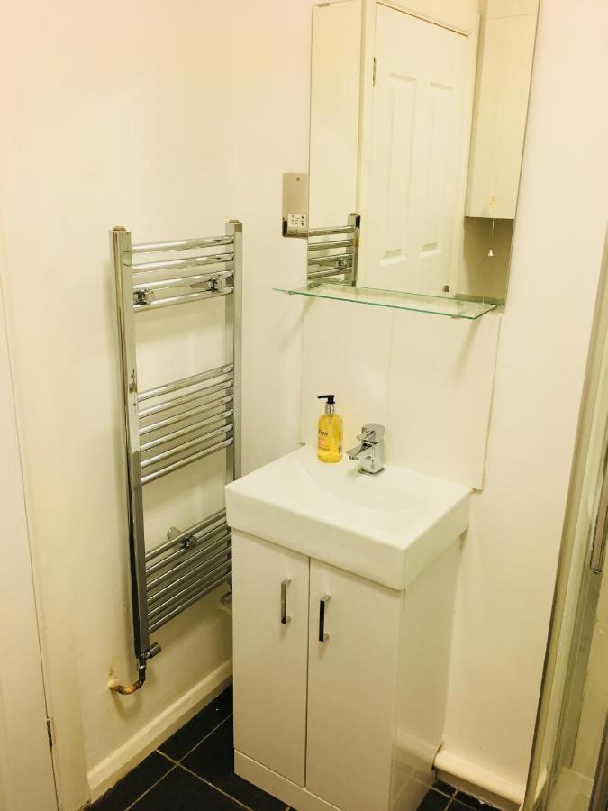 Fountain View 1Br Flat Oxford - Free Parking Apartment Exterior photo